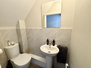 Ground Floor WC- click for photo gallery